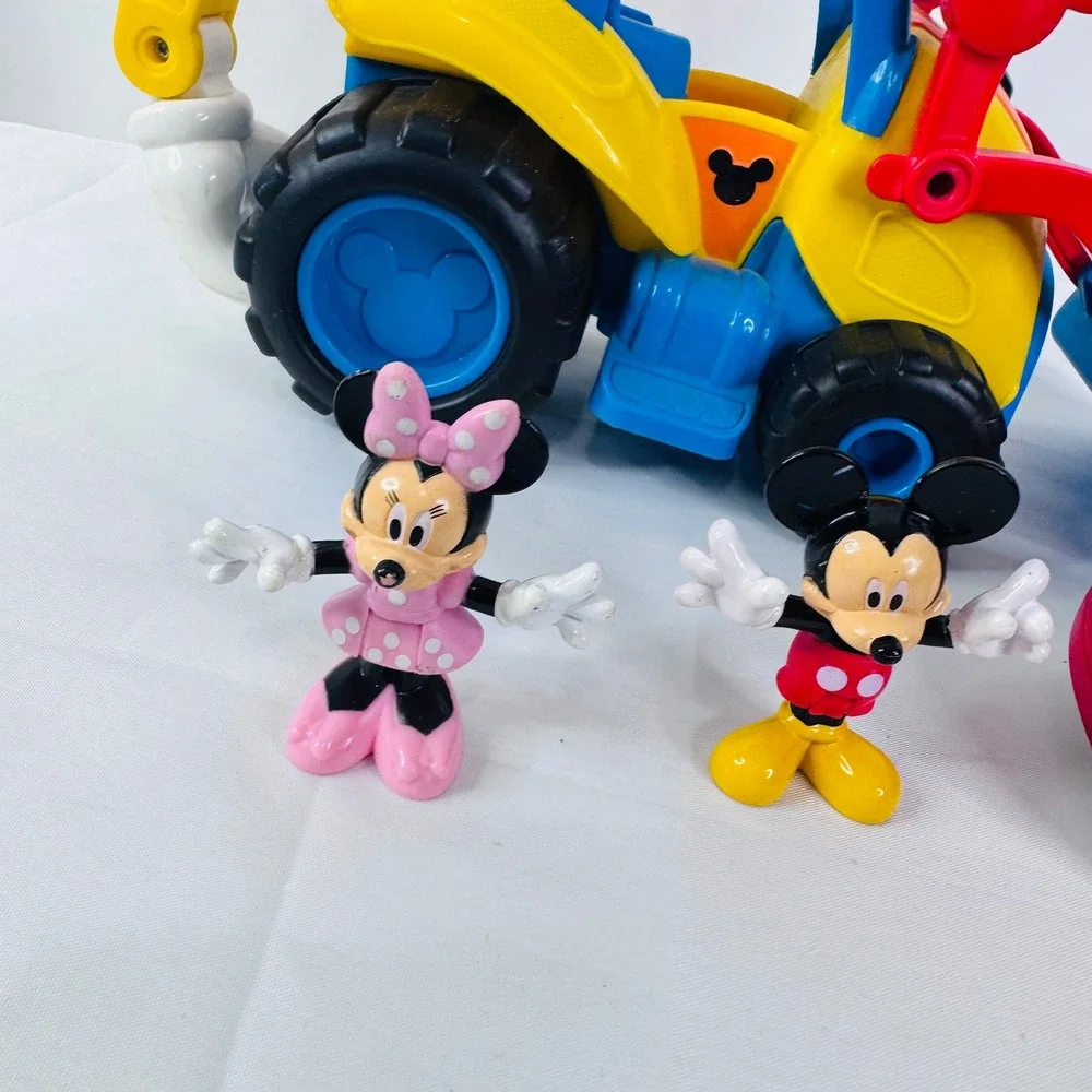 Disney Mickey‎ Mouska-Dozer Construction Truck & Car w/ Figures lot